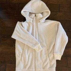 Athletics Tugga Long Sherpa Jacket in Natural